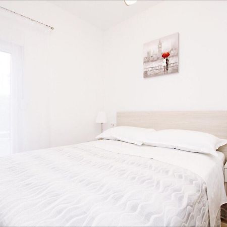 Apartmant Milan Trogir Exterior photo